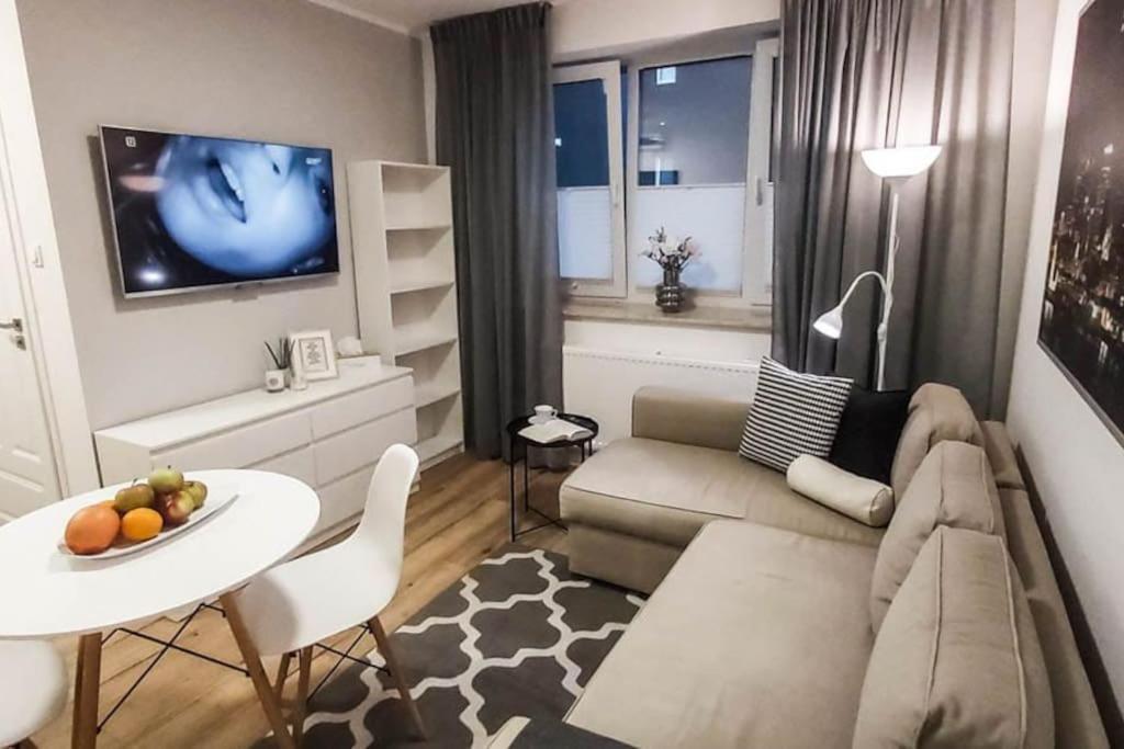Bezagenta Mozart3 Studio Easy Access To City Wifi Warsaw Exterior photo